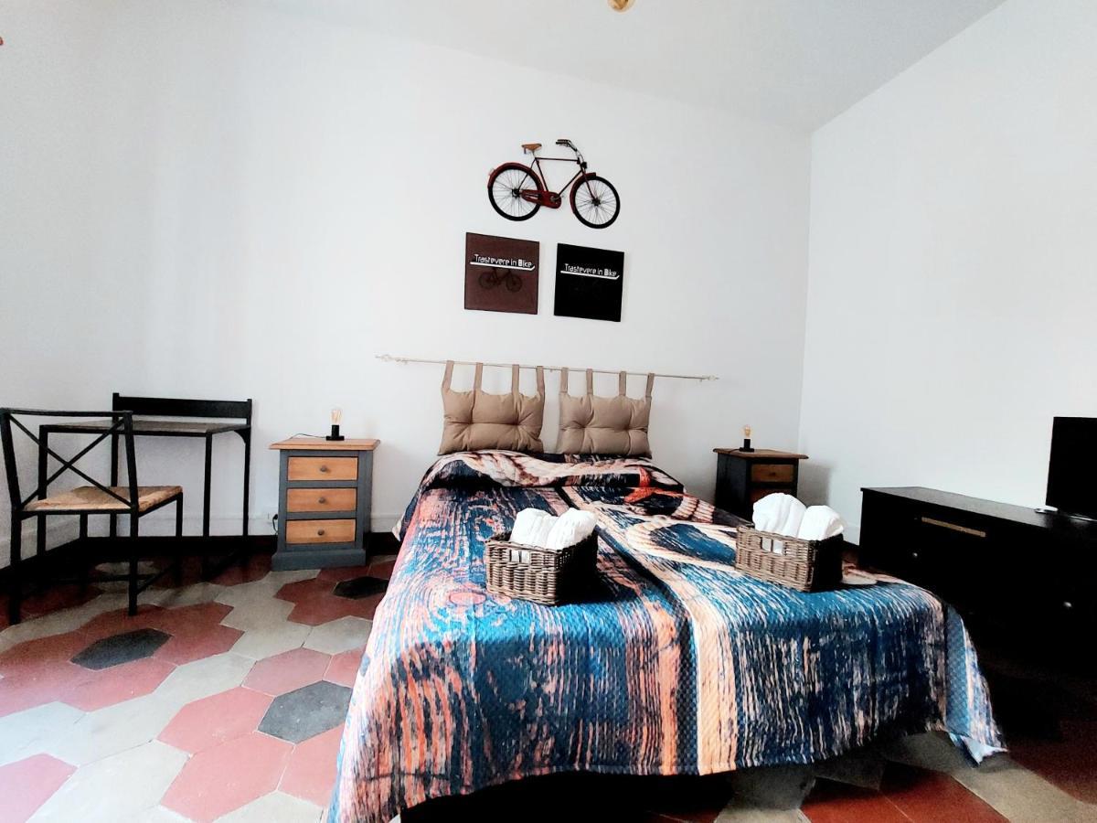 Trastevere In Bike - Con Wi-Fi E Ac Roma Dış mekan fotoğraf